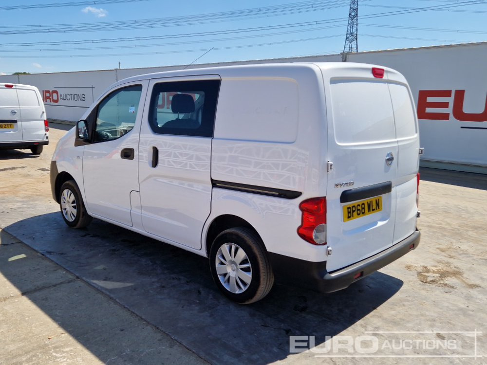 Nissan NV200 - Van pengiriman: gambar 3 Nissan NV200 - Van pengiriman: gambar 3