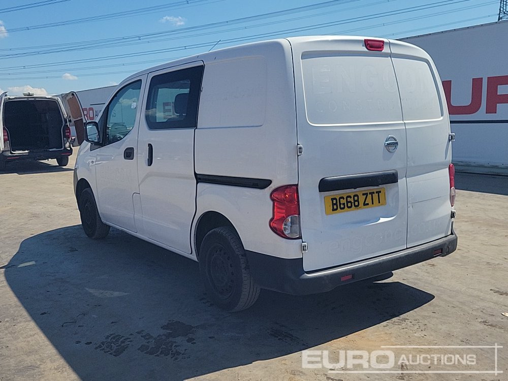 Nissan NV200 - Van pengiriman: gambar 3 Nissan NV200 - Van pengiriman: gambar 3