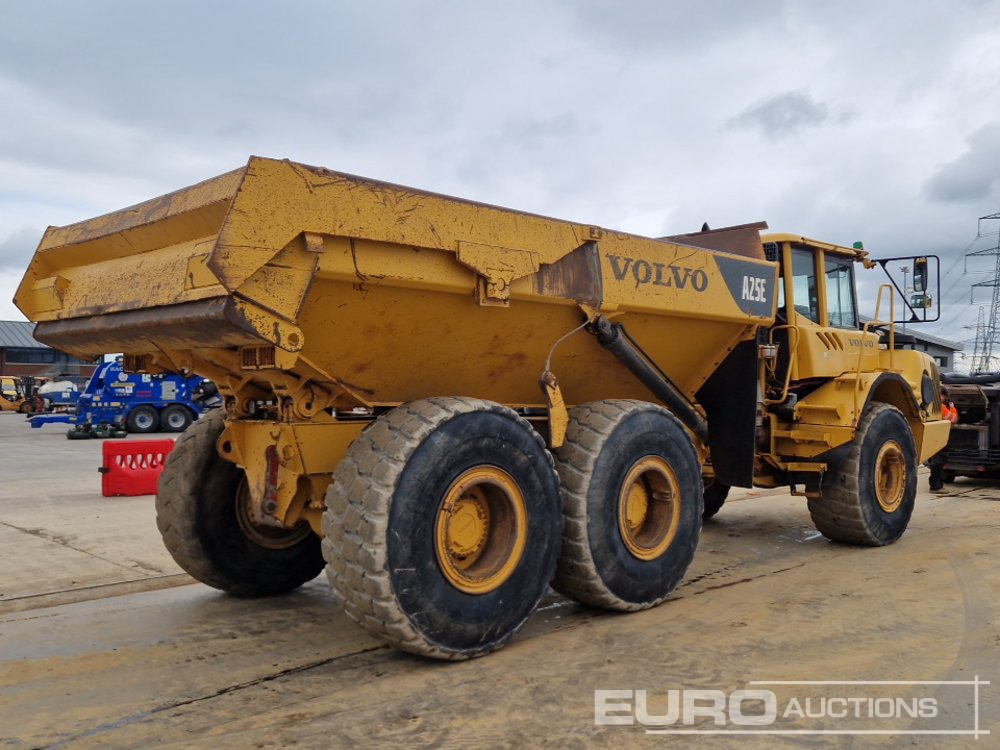 Volvo A25D - Tempat sampah artikulasi: gambar 5 Volvo A25D - Tempat sampah artikulasi: gambar 5