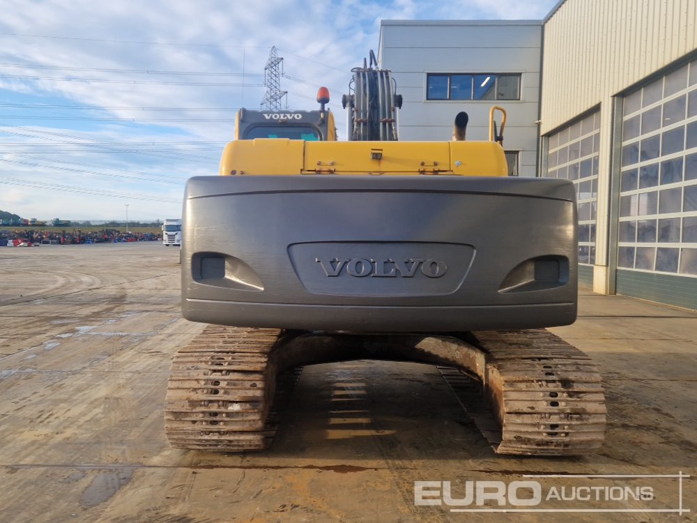 Volvo EC210BLC - Ekskavator perayap: gambar 4 Volvo EC210BLC - Ekskavator perayap: gambar 4