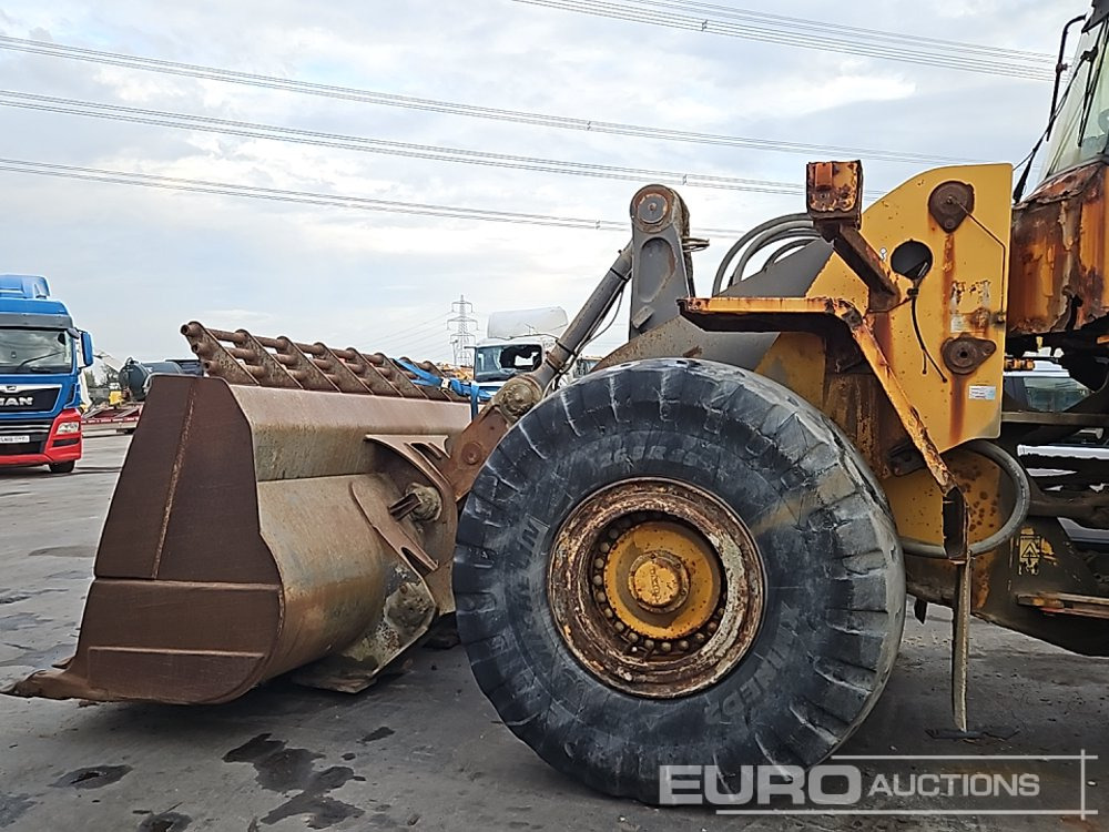 Volvo L150E - Wheel loader: gambar 2 Volvo L150E - Wheel loader: gambar 2
