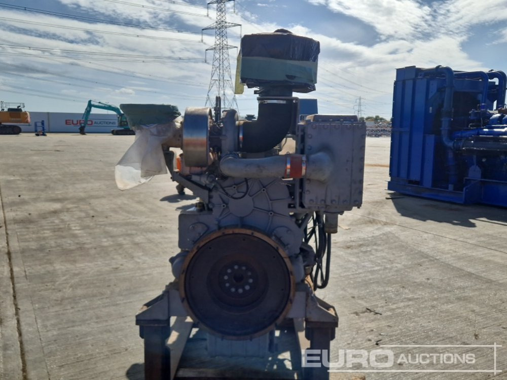 Yuchai 6 Cylinder Engine - Mesin: gambar 4 Yuchai 6 Cylinder Engine - Mesin: gambar 4