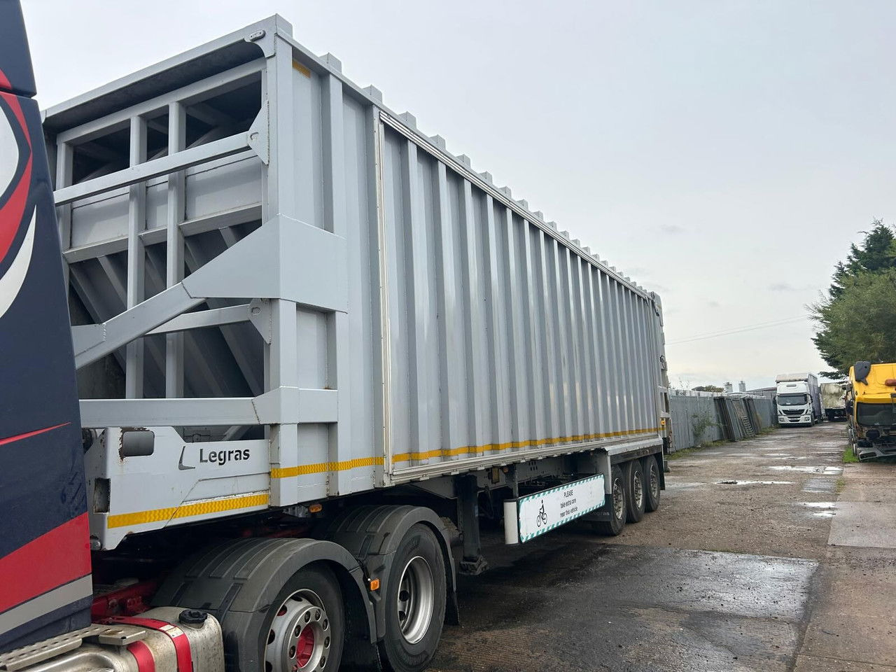 Legras - Semi-trailer dengan lantai berjalan: gambar 2 Legras - Semi-trailer dengan lantai berjalan: gambar 2