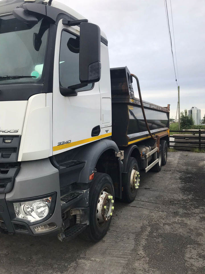 Mercedes-Benz Actros 3240 Tipper - Truk jungkit: gambar 5 Mercedes-Benz Actros 3240 Tipper - Truk jungkit: gambar 5