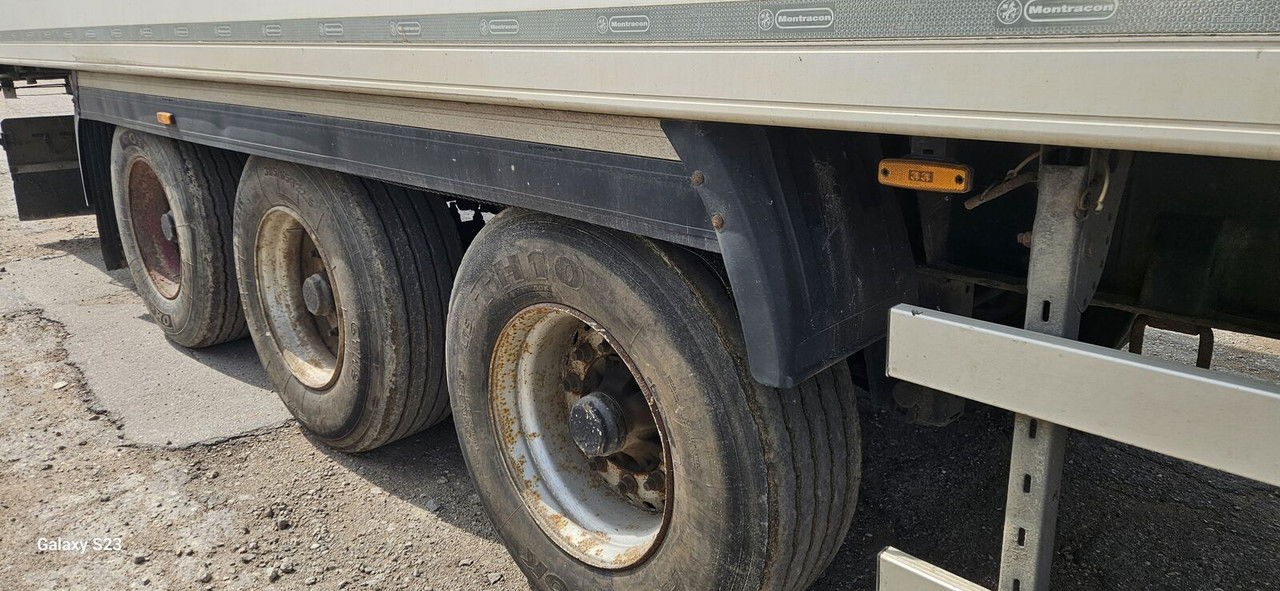 Semi-trailer berpendingin Montracon: gambar 10