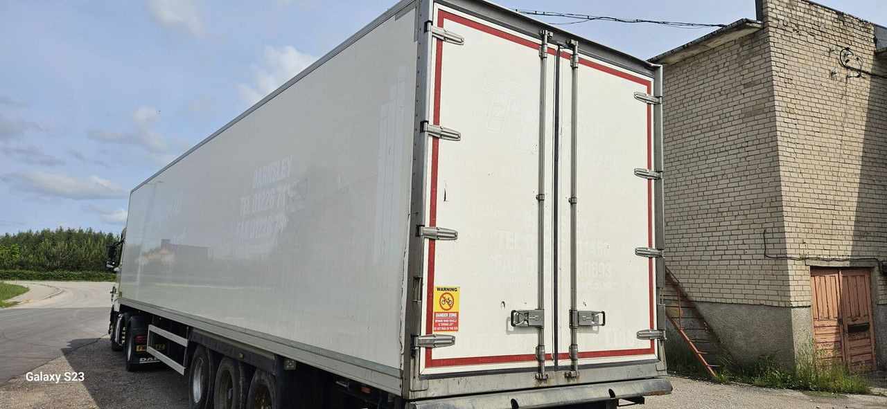 Semi-trailer berpendingin Montracon: gambar 7