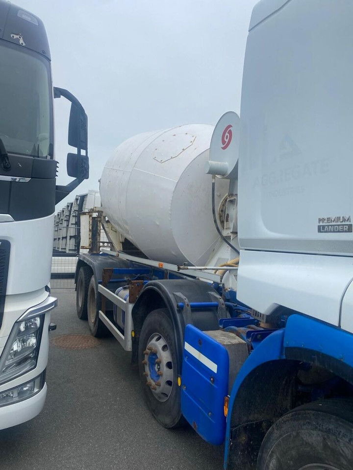 Renault Premium - Truk pengaduk beton: gambar 3 Renault Premium - Truk pengaduk beton: gambar 3