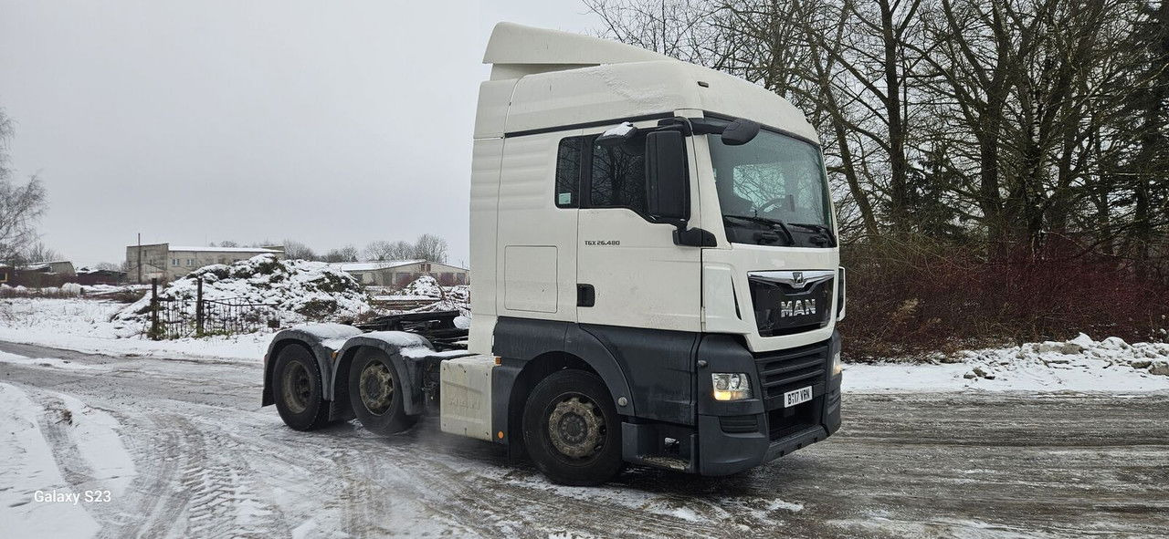 MAN TGX 26.460 - Tractor head: gambar 2 MAN TGX 26.460 - Tractor head: gambar 2