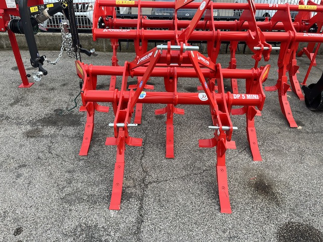 Angeloni DP5 Mini - Bajak subsoil: gambar 1 Angeloni DP5 Mini - Bajak subsoil: gambar 1