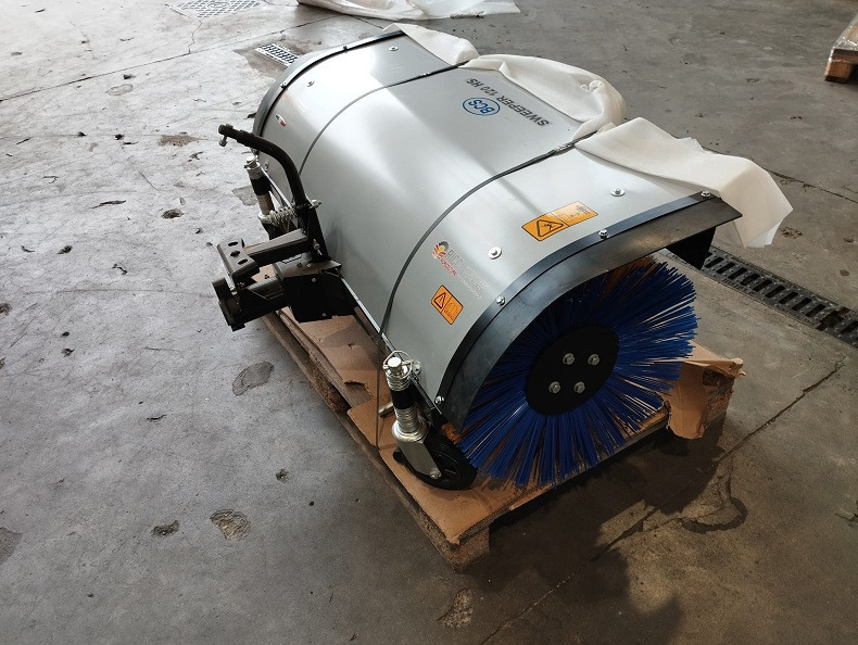 BCS Spazzatrice SWEEPER 120 - Sapu: gambar 3 BCS Spazzatrice SWEEPER 120 - Sapu: gambar 3