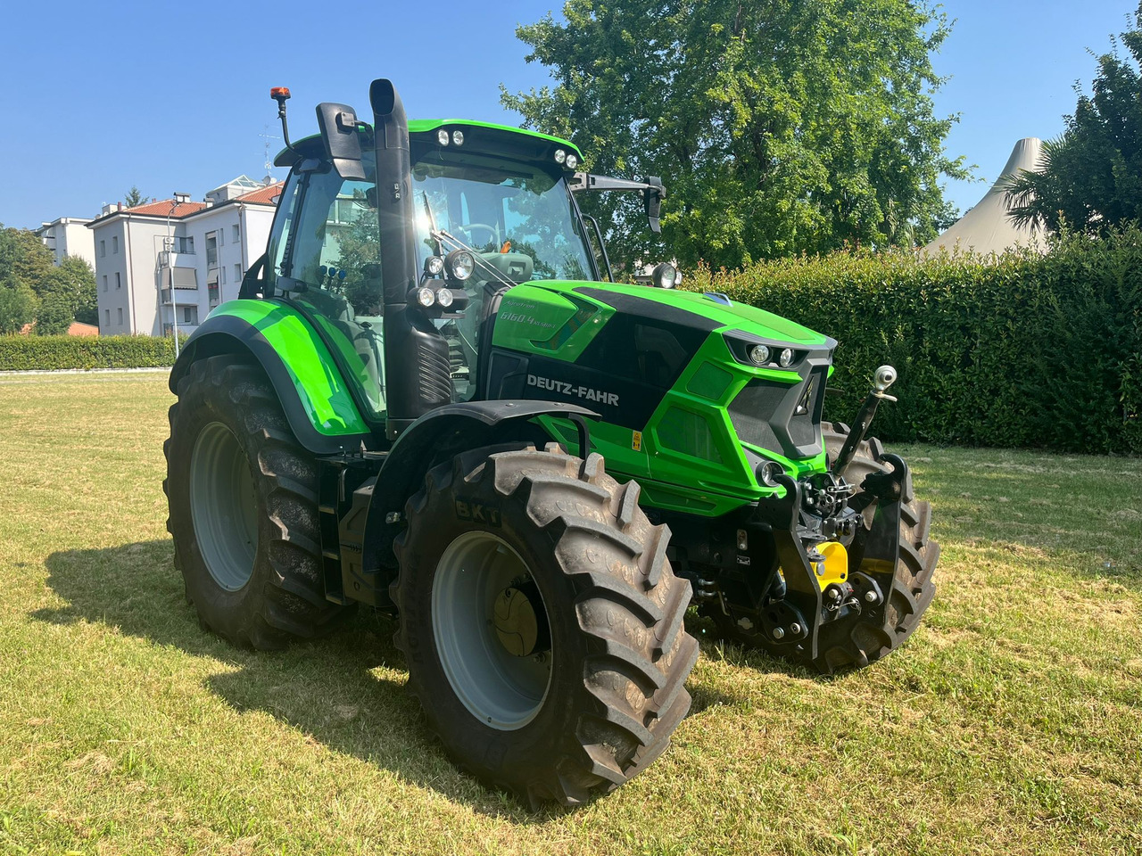 Deutz-Fahr Agrotron 6160.4 Rc-Shift - Traktor: gambar 4 Deutz-Fahr Agrotron 6160.4 Rc-Shift - Traktor: gambar 4