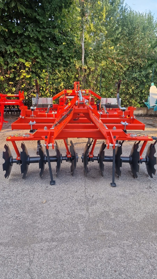 Dischiera e coltivatore chisel nuovo Pastò - Garu cakram: gambar 2 Dischiera e coltivatore chisel nuovo Pastò - Garu cakram: gambar 2