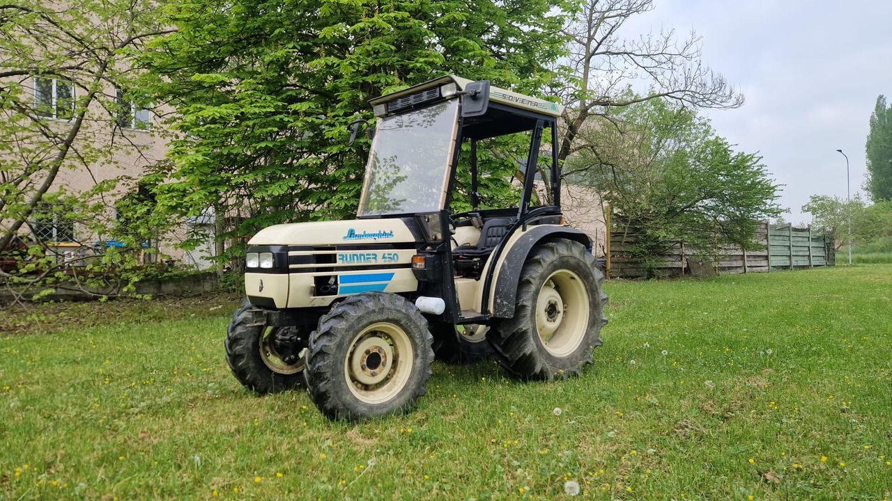 Trattore usato Lamborghini Runner 450 - Traktor: gambar 1 Trattore usato Lamborghini Runner 450 - Traktor: gambar 1