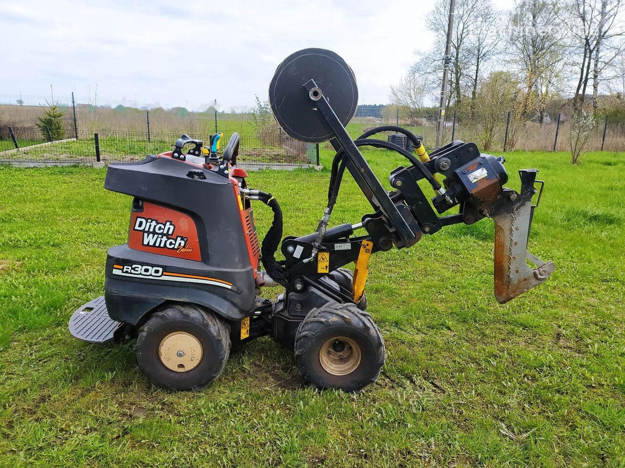 Ditch-Witch Zahn R300 - Mesin penggali parit: gambar 5 Ditch-Witch Zahn R300 - Mesin penggali parit: gambar 5