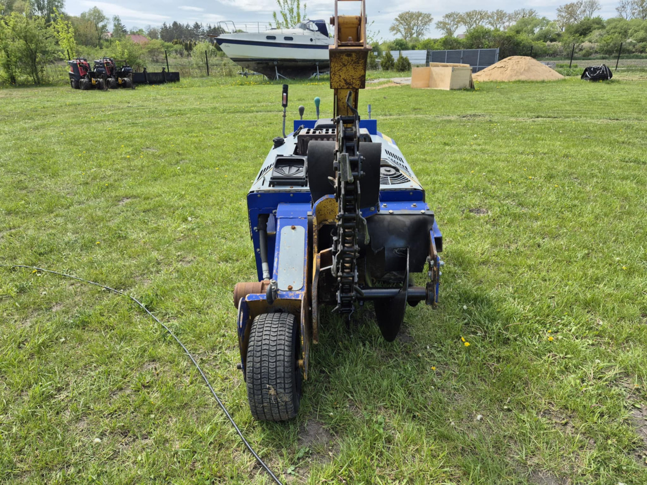 VERMEER RT200 - Mesin penggali parit: gambar 4 VERMEER RT200 - Mesin penggali parit: gambar 4