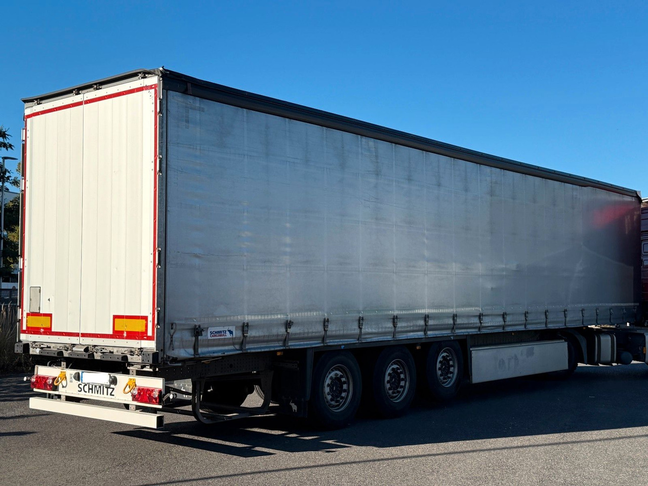 Schmitz Cargobull SCB S3T/Pallettenkasten/Liftachse - Semi-trailer dengan terpal samping: gambar 2 Schmitz Cargobull SCB S3T/Pallettenkasten/Liftachse - Semi-trailer dengan terpal samping: gambar 2