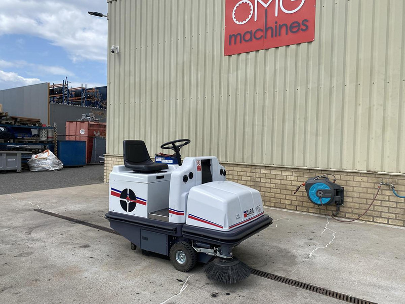 Dulevo 1100 EH, Veegmachine, Hoogkieper - Penyapu jalan: gambar 3 Dulevo 1100 EH, Veegmachine, Hoogkieper - Penyapu jalan: gambar 3