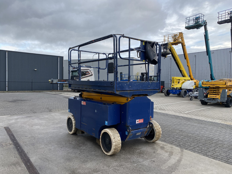 Iteco IT12151, Schaar hoogwerker, 14 meter - Platform pengangkat: gambar 4 Iteco IT12151, Schaar hoogwerker, 14 meter - Platform pengangkat: gambar 4