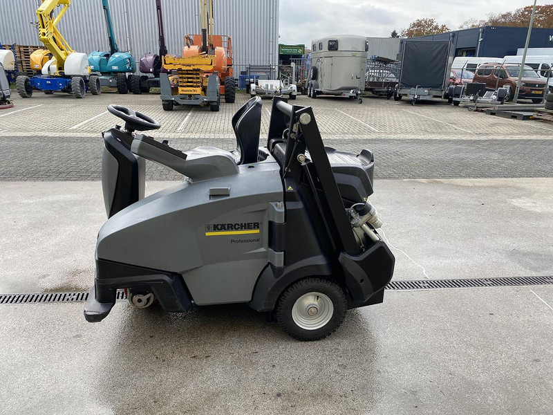 Kärcher KM 105/110 R Bp, Veegmachine, hoogkieper - Penyapu jalan: gambar 5 Kärcher KM 105/110 R Bp, Veegmachine, hoogkieper - Penyapu jalan: gambar 5