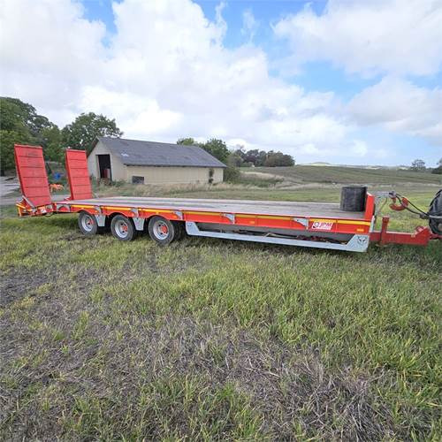 ABC 33000 T - Trailer low bed: gambar 1 ABC 33000 T - Trailer low bed: gambar 1