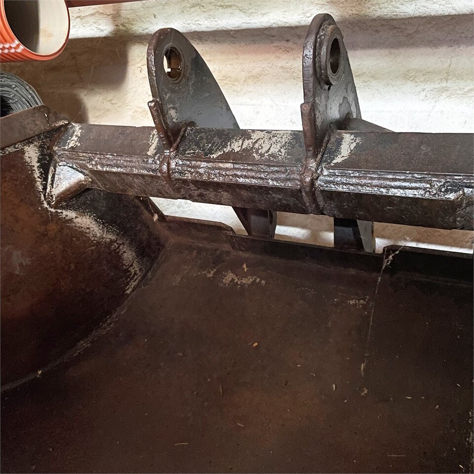 ABC 90cm - Ember untuk Backhoe loader: gambar 5 ABC 90cm - Ember untuk Backhoe loader: gambar 5
