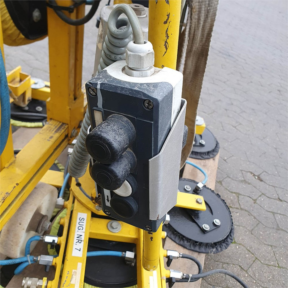 ABC DSH2/12 V - Membangun inventaris: gambar 4 ABC DSH2/12 V - Membangun inventaris: gambar 4