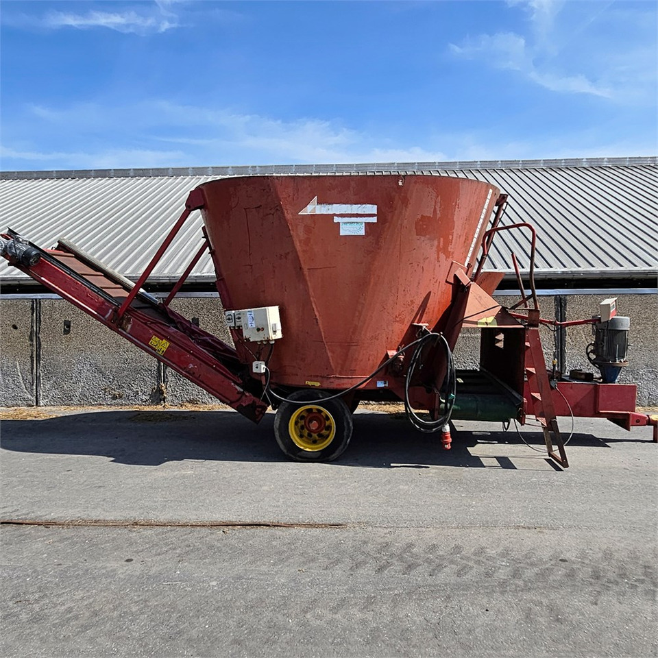 ABC SM10 - Mixer-pengumpan: gambar 2 ABC SM10 - Mixer-pengumpan: gambar 2