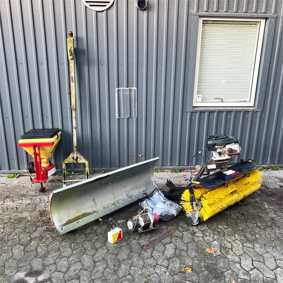 APV WD 40 M2 - ATV: gambar 1 APV WD 40 M2 - ATV: gambar 1