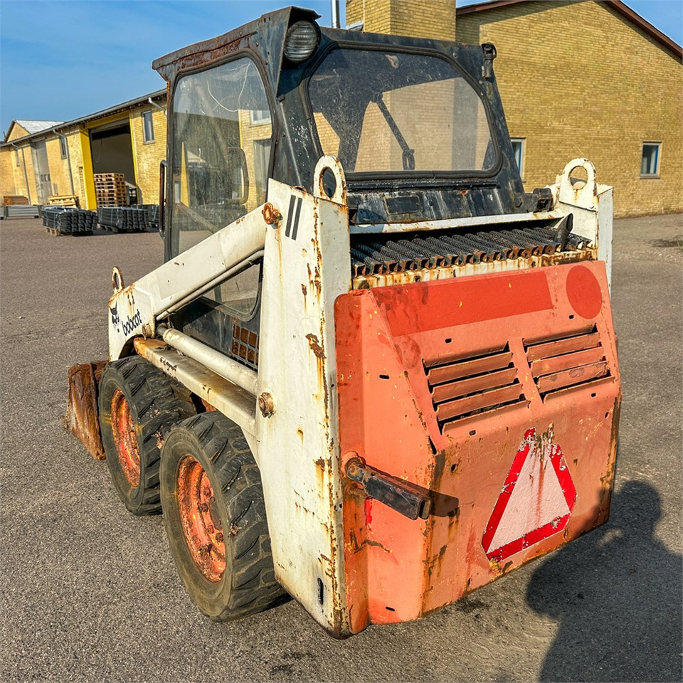 Bobcat 543 - Skid steer: gambar 3 Bobcat 543 - Skid steer: gambar 3