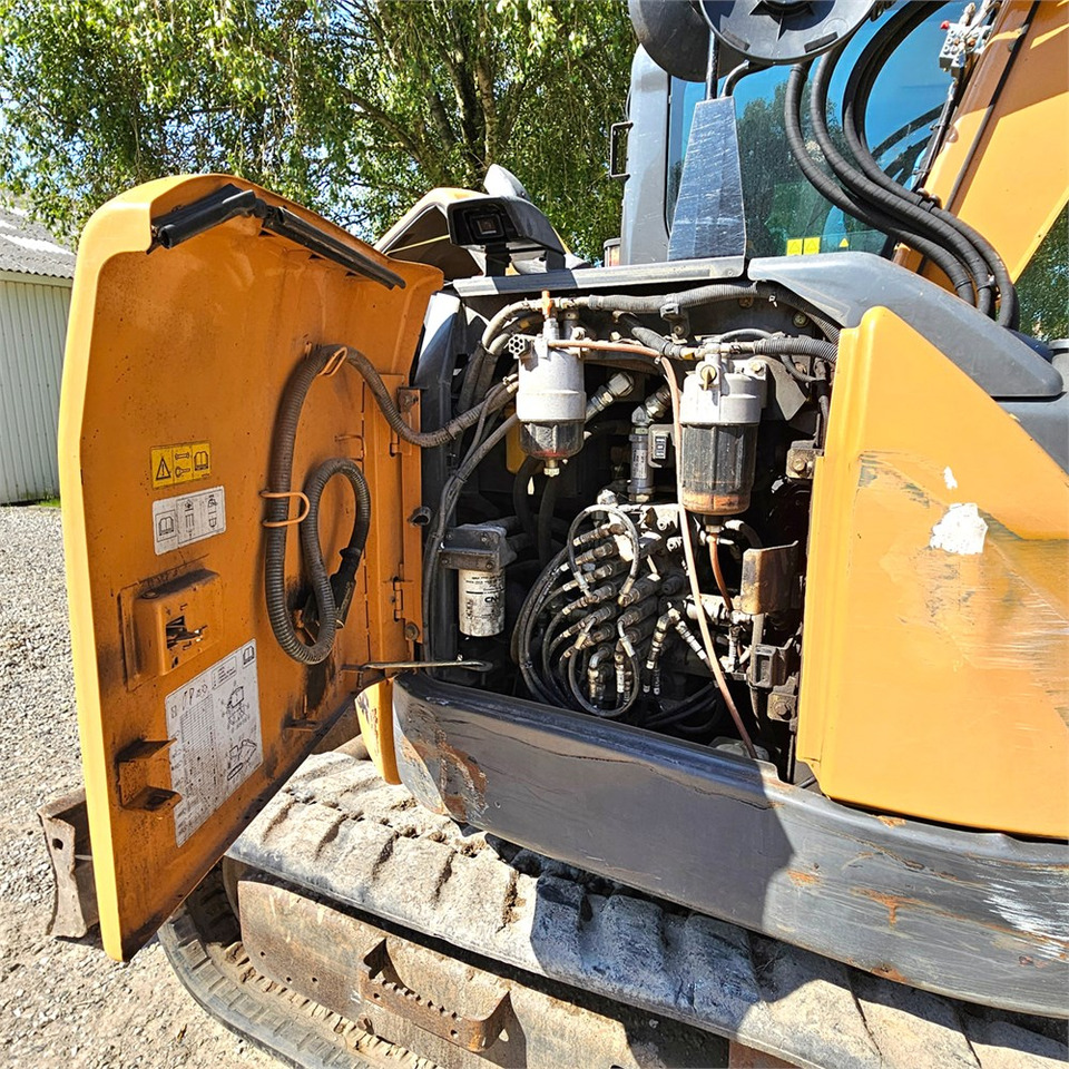 Ekskavator mini Case CX75C SR: gambar 30