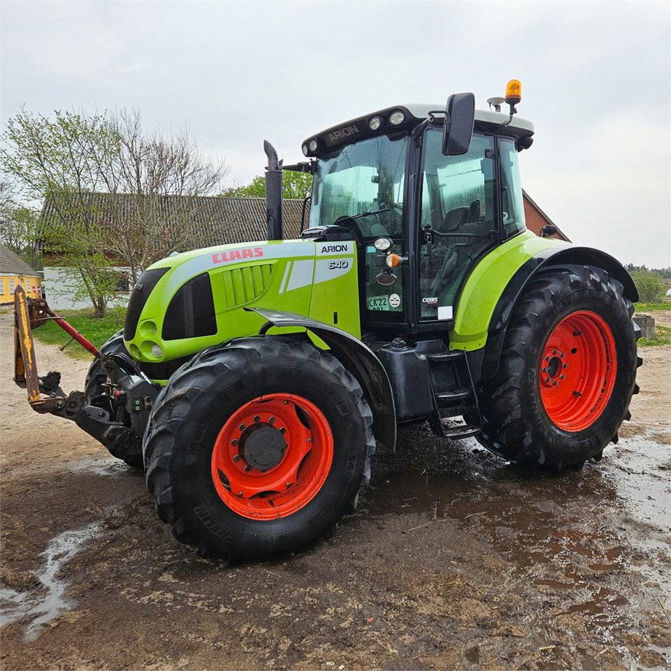 Claas Arion 640 - Traktor: gambar 1 Claas Arion 640 - Traktor: gambar 1