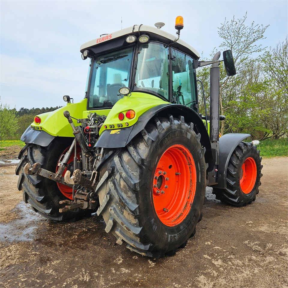 Claas Arion 640 - Traktor: gambar 5 Claas Arion 640 - Traktor: gambar 5