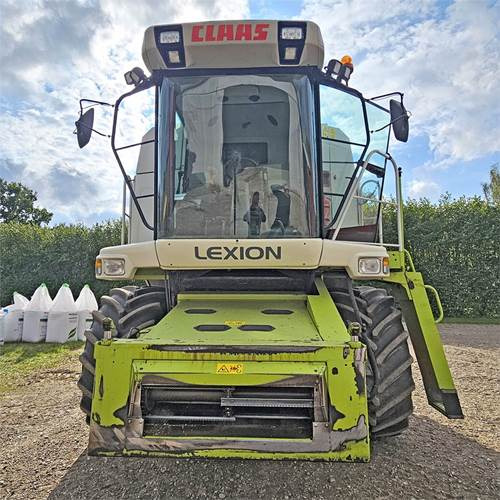 Claas Lexion 410 - Mesin pemanen: gambar 2 Claas Lexion 410 - Mesin pemanen: gambar 2