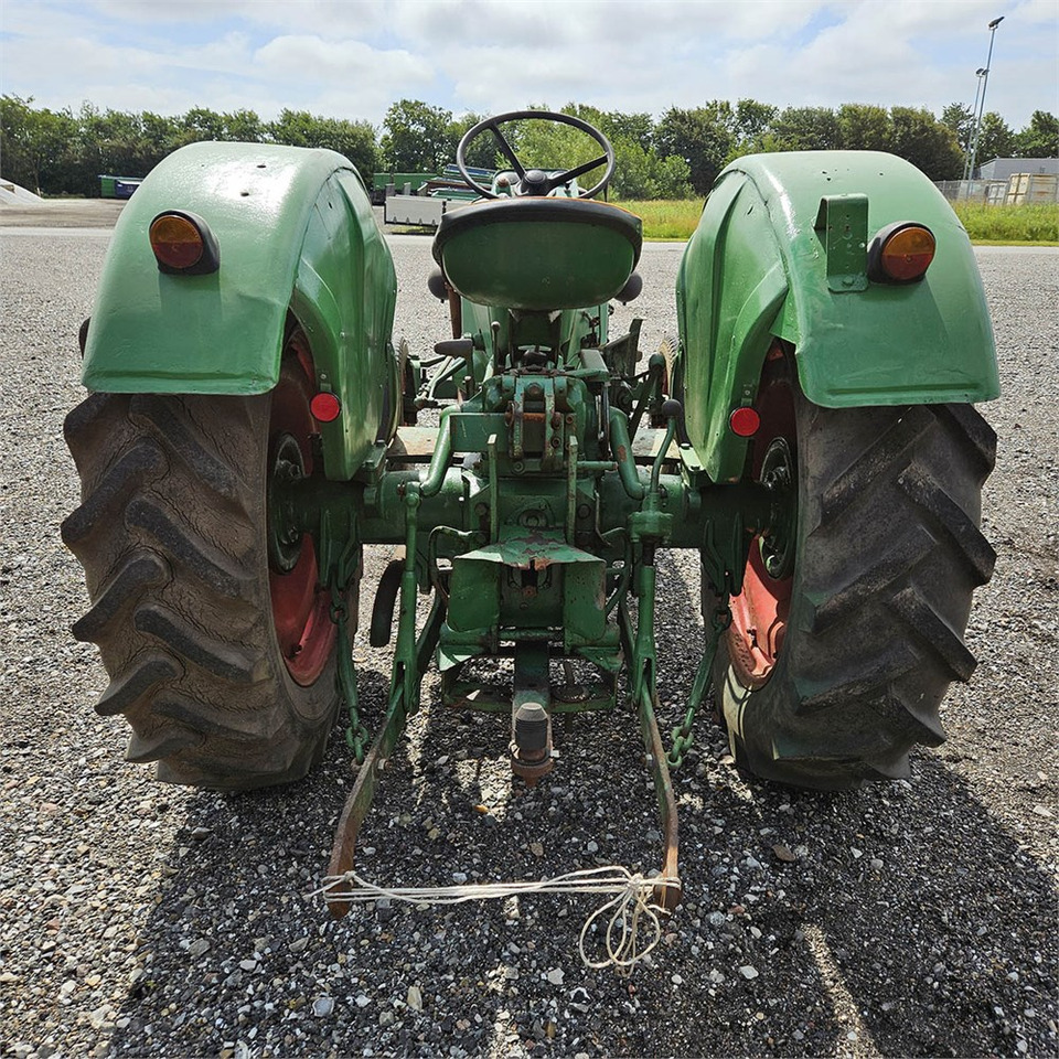 Deutz D4005 - Traktor: gambar 5 Deutz D4005 - Traktor: gambar 5