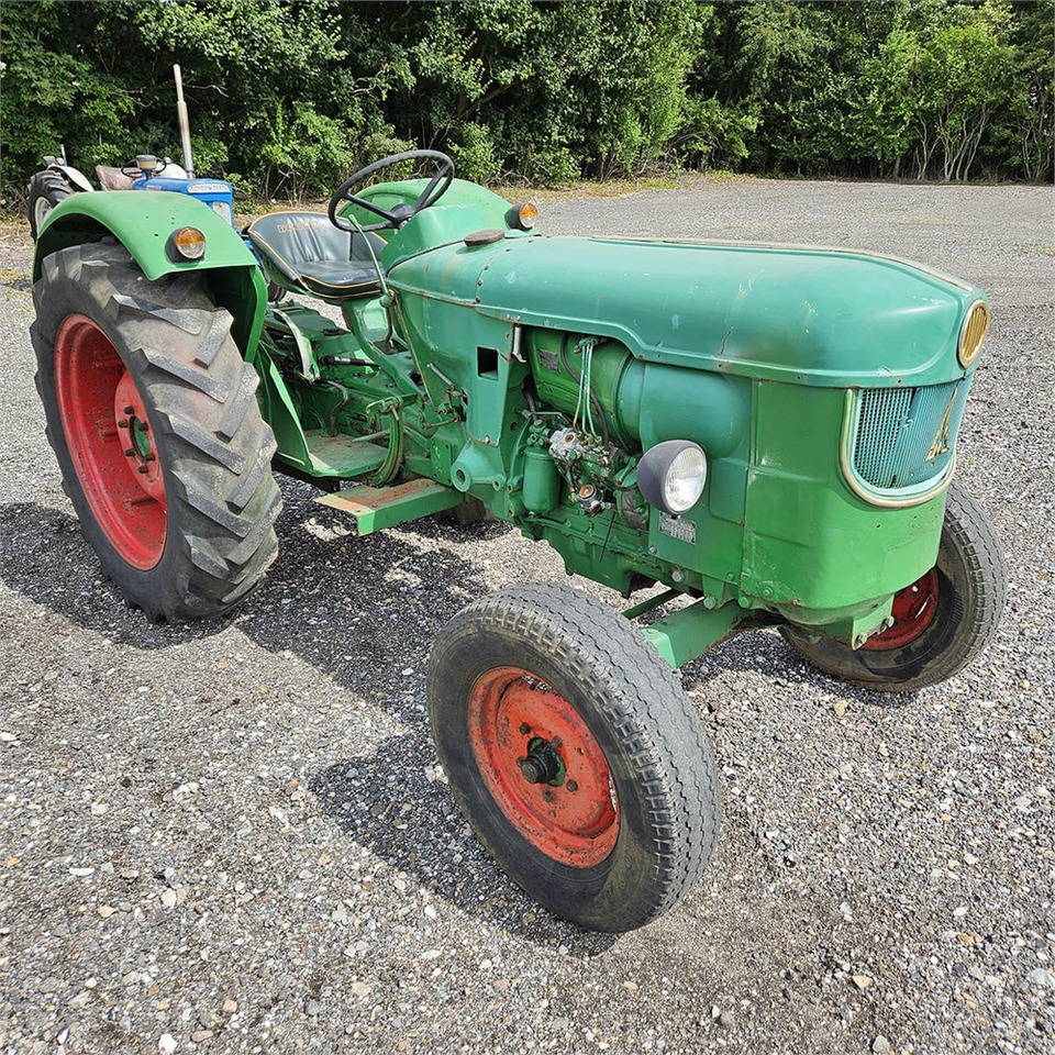 Deutz D4005 - Traktor: gambar 1 Deutz D4005 - Traktor: gambar 1