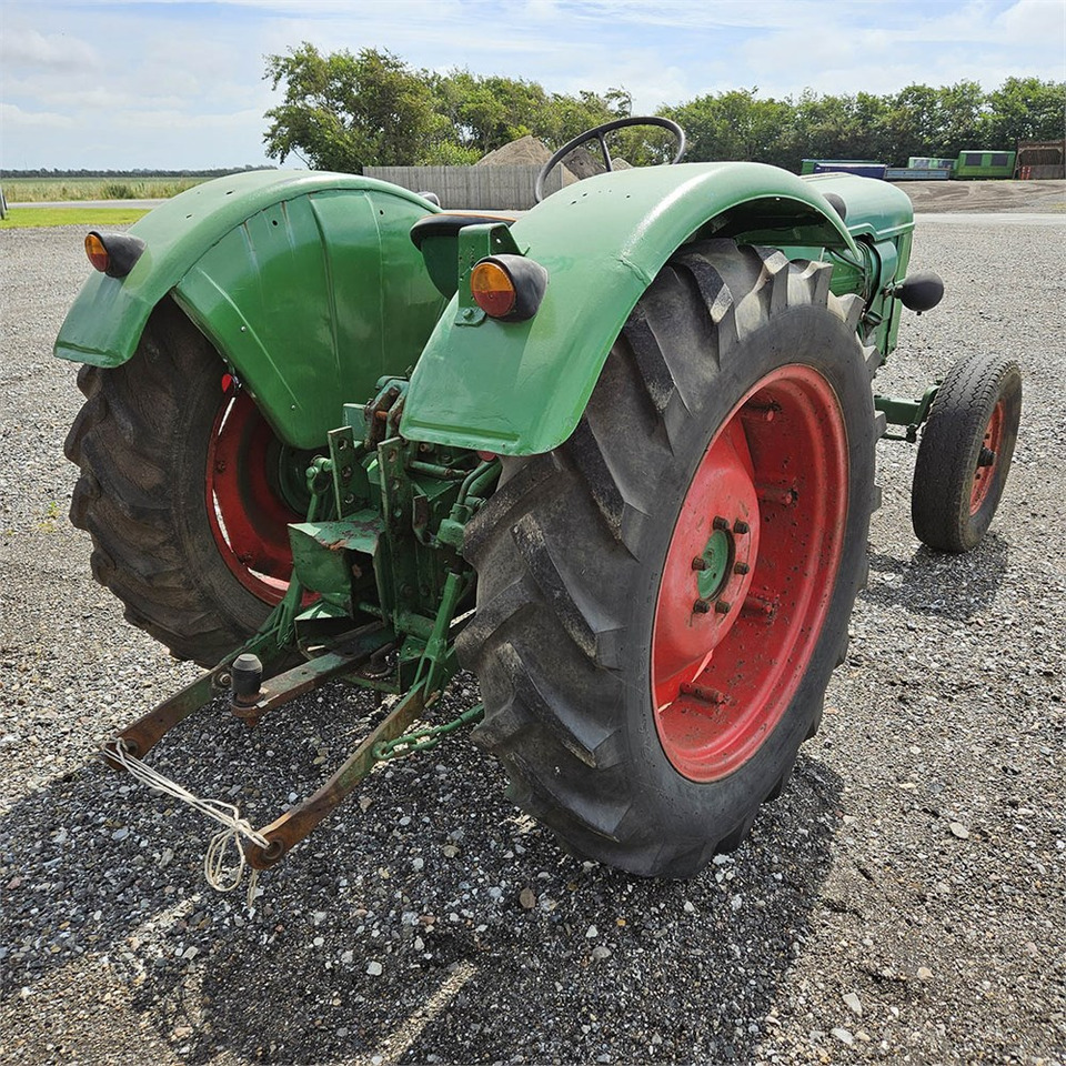 Deutz D4005 - Traktor: gambar 4 Deutz D4005 - Traktor: gambar 4
