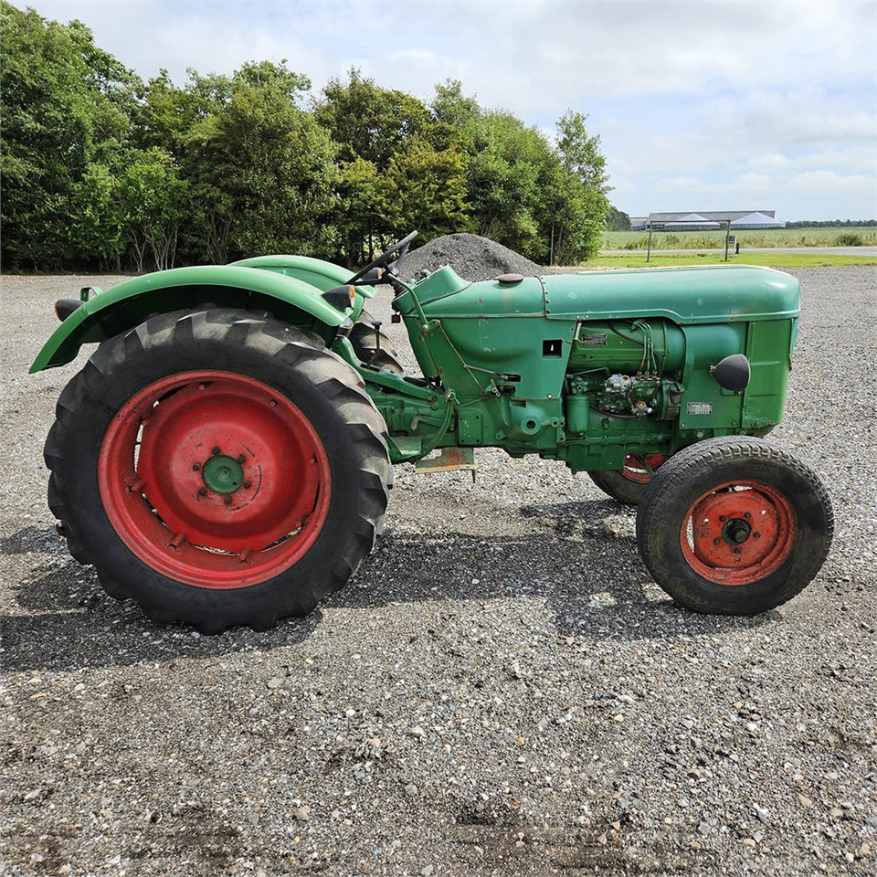 Deutz D4005 - Traktor: gambar 3 Deutz D4005 - Traktor: gambar 3