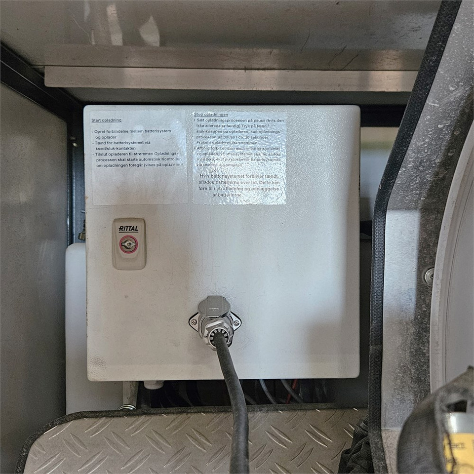Peralatan HVAC ELMOTherm Compact Therm ACCU: gambar 18