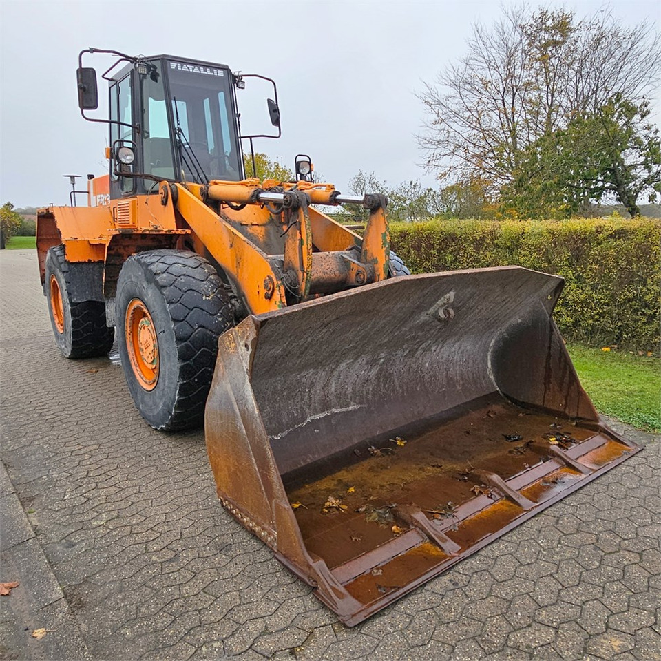 Fiat-Allis FR130 - Wheel loader: gambar 2 Fiat-Allis FR130 - Wheel loader: gambar 2