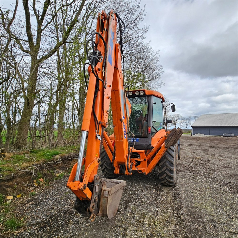 Fiat-Kobelco B200 4PS - Backhoe loader: gambar 4 Fiat-Kobelco B200 4PS - Backhoe loader: gambar 4