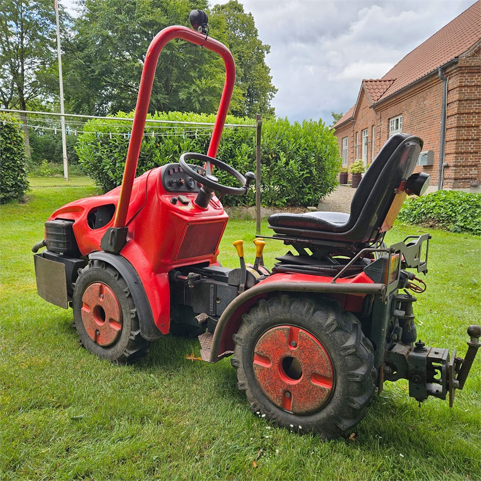 Fort Sirio 4 x 4 - Traktor kehutanan: gambar 3 Fort Sirio 4 x 4 - Traktor kehutanan: gambar 3