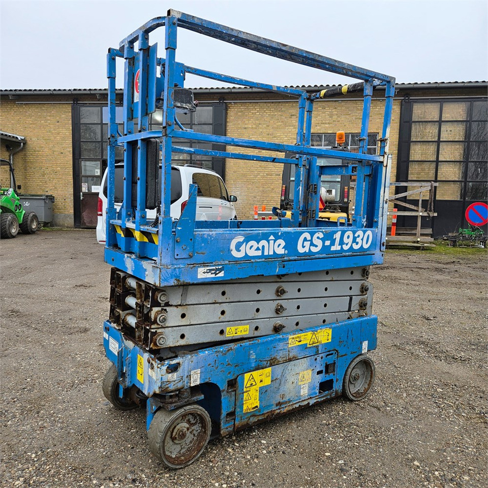 Genie GS 1930 - Scissor lifts: gambar 4 Genie GS 1930 - Scissor lifts: gambar 4