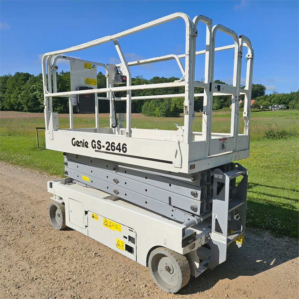 Genie GS-2646 - Scissor lifts: gambar 2 Genie GS-2646 - Scissor lifts: gambar 2