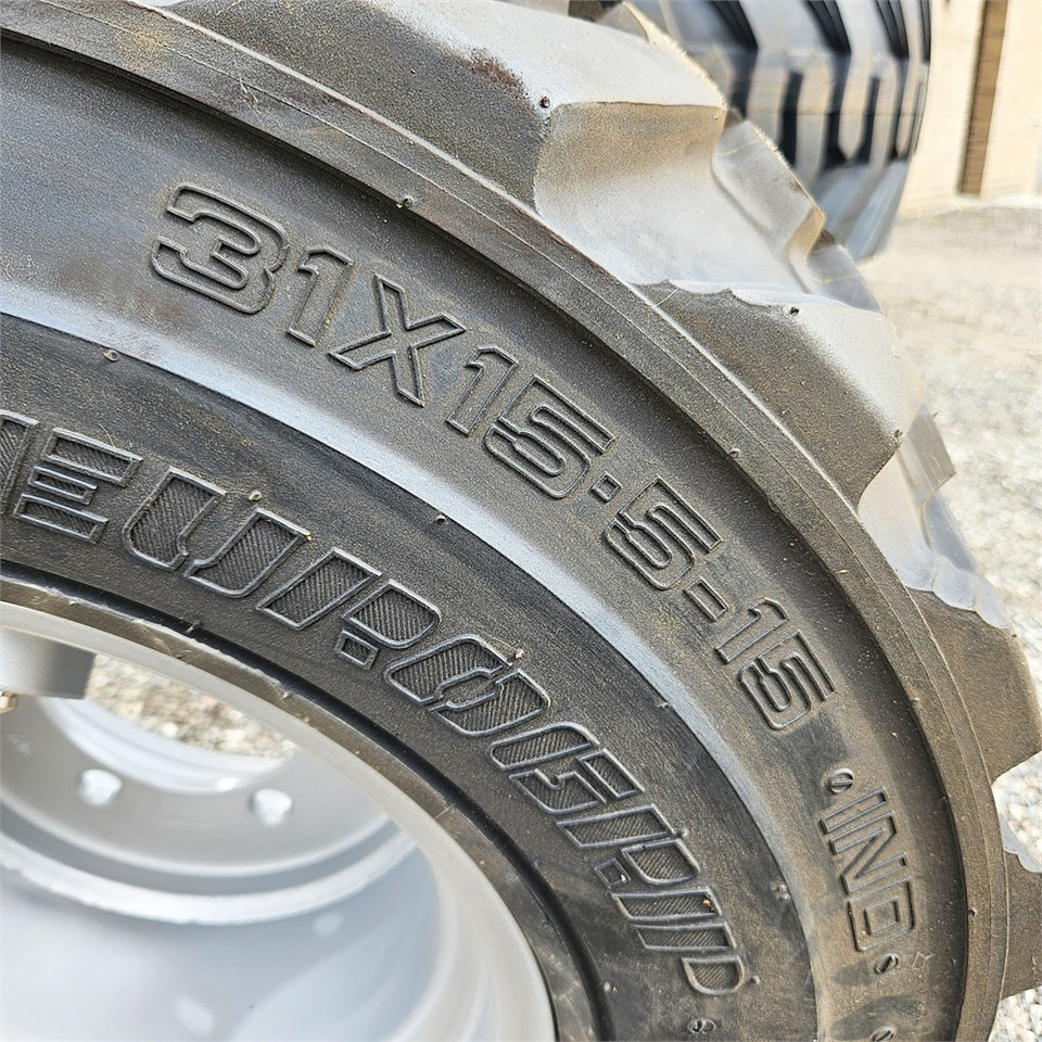 Giant 31X15,5-15 - Roda untuk Peralatan konstruksi: gambar 3 Giant 31X15,5-15 - Roda untuk Peralatan konstruksi: gambar 3