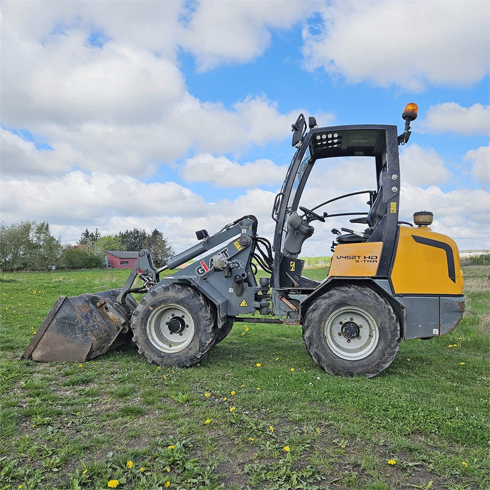 Giant V452T X-TRA HD - Wheel loader: gambar 4 Giant V452T X-TRA HD - Wheel loader: gambar 4