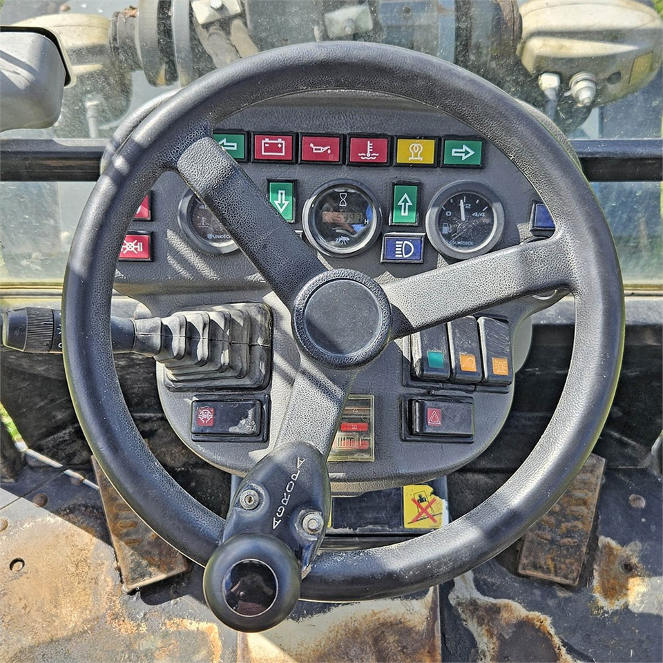 Wheel loader Giant V452T X-TRA HD: gambar 20
