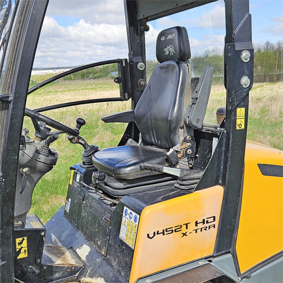 Wheel loader Giant V452T X-TRA HD: gambar 15