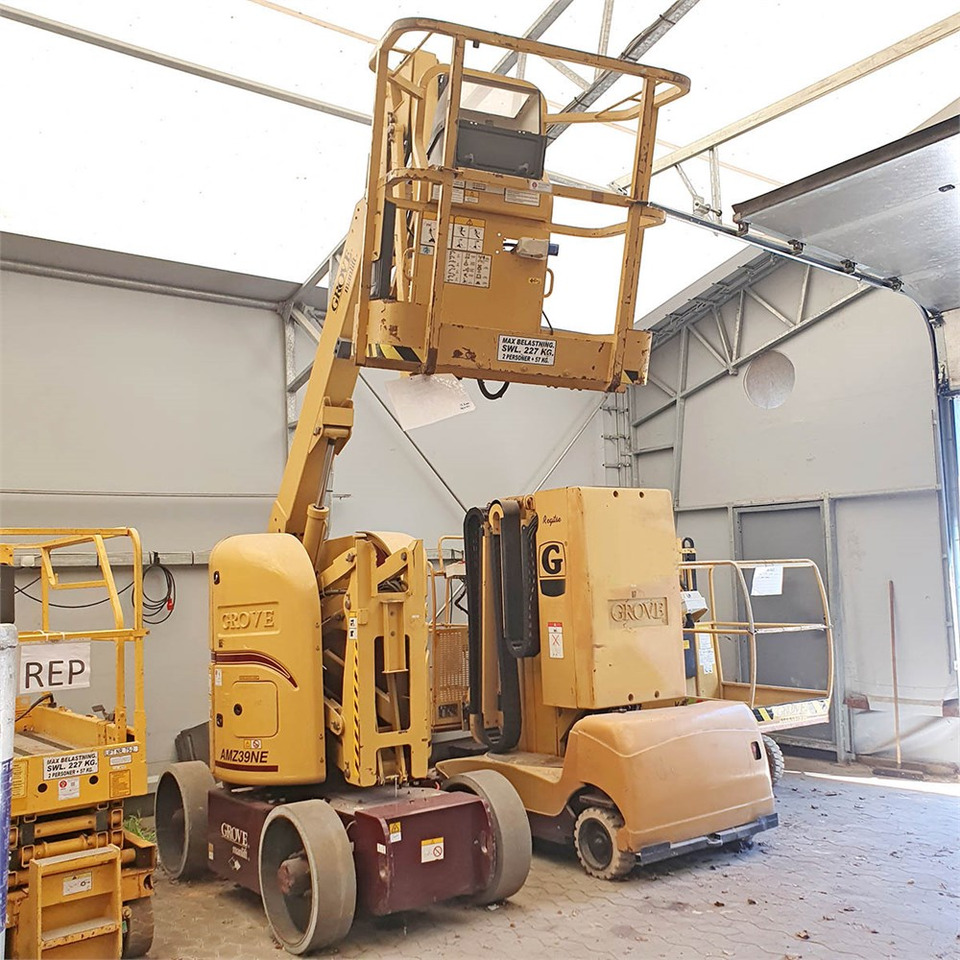 Grove AMZ39 NE - Boom artikulasi: gambar 1 Grove AMZ39 NE - Boom artikulasi: gambar 1