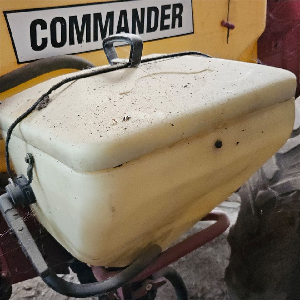 Leasing Hardi CM2 Commander 2.800 l Hardi CM2 Commander 2.800 l: gambar 20