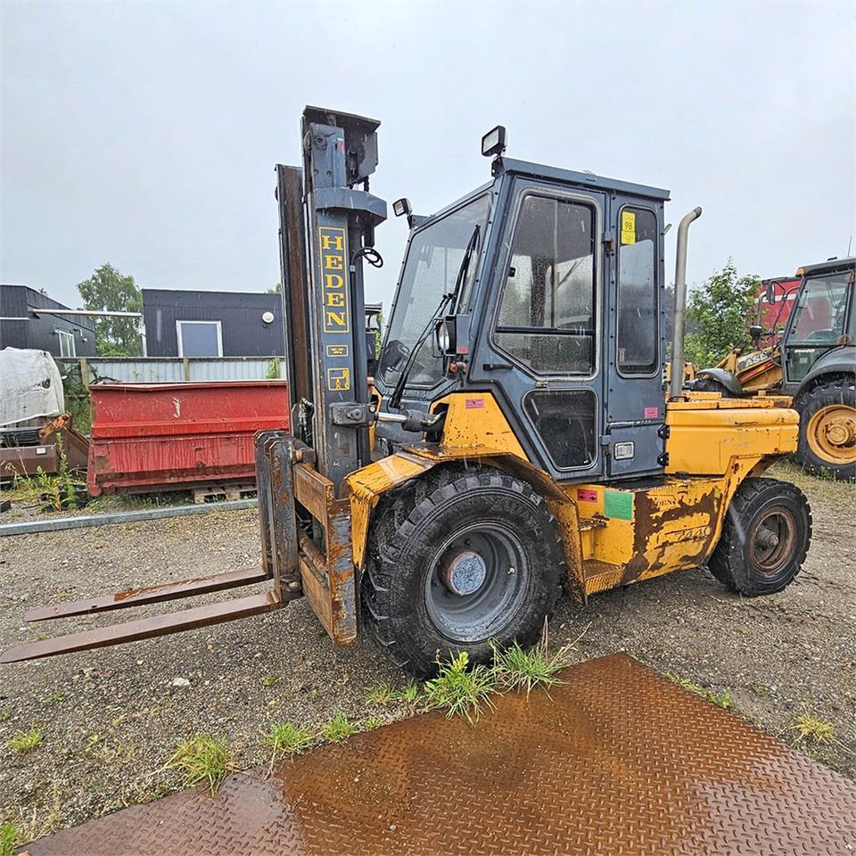 Heden 7440 - Forklift: gambar 1 Heden 7440 - Forklift: gambar 1